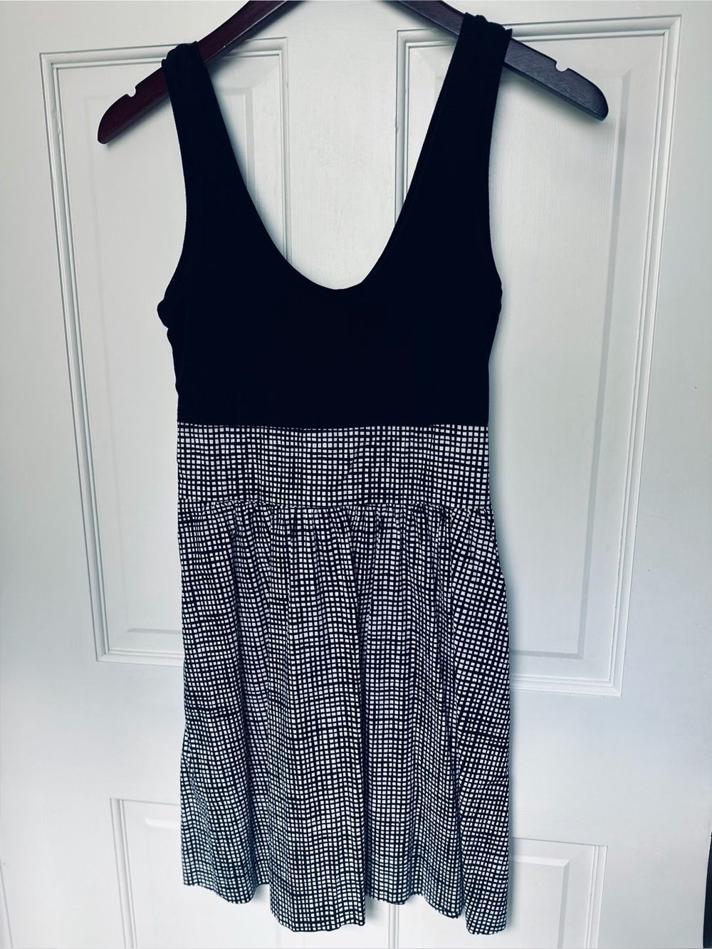 Express Black & White Checkered Fit & Flare Dress Size 2 Sleeveless Pockets